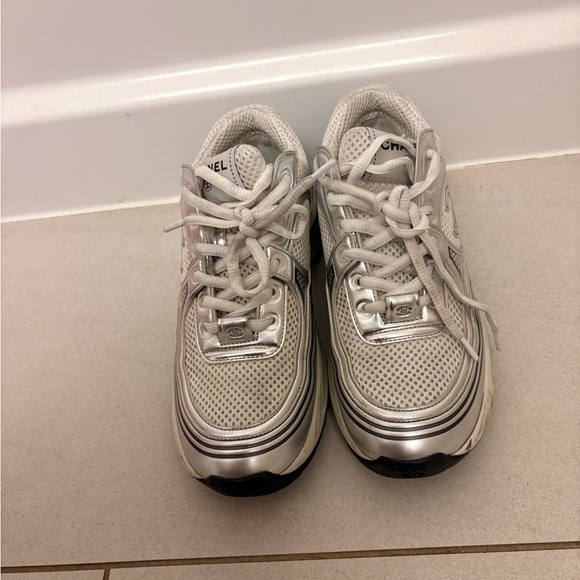 CHANEL Shoes - Chanel white and silver sneakers